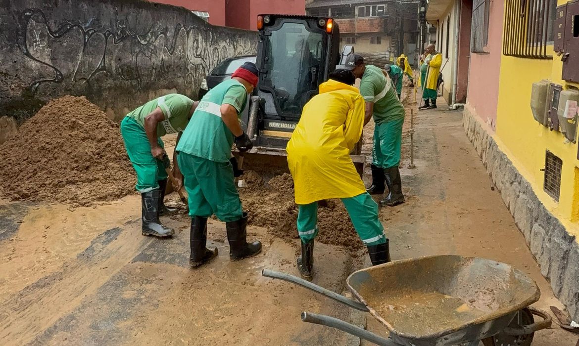 Pedido de conservação e melhorias — Bairro Esperança 